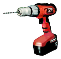 Black&#38;Decker XTC18BK